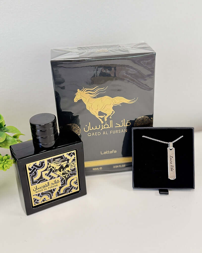 Pacote Dia do Pai - Qaed al Fursan Lattafa + Pendente Personalizado