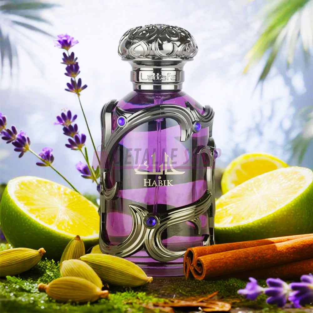 Perfume Habik de Lattafa para hombres en ambiente de lujo y sofisticación