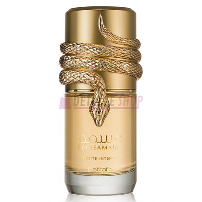 Botella de Musamam White Intense Lattafa con notas de bergamota, coco y sándalo.