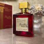 Presentación de lujo de Barakkat Rouge 540 Extrait de Parfum